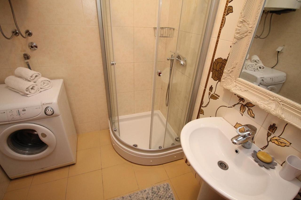 Apartment Nika Budva Buitenkant foto